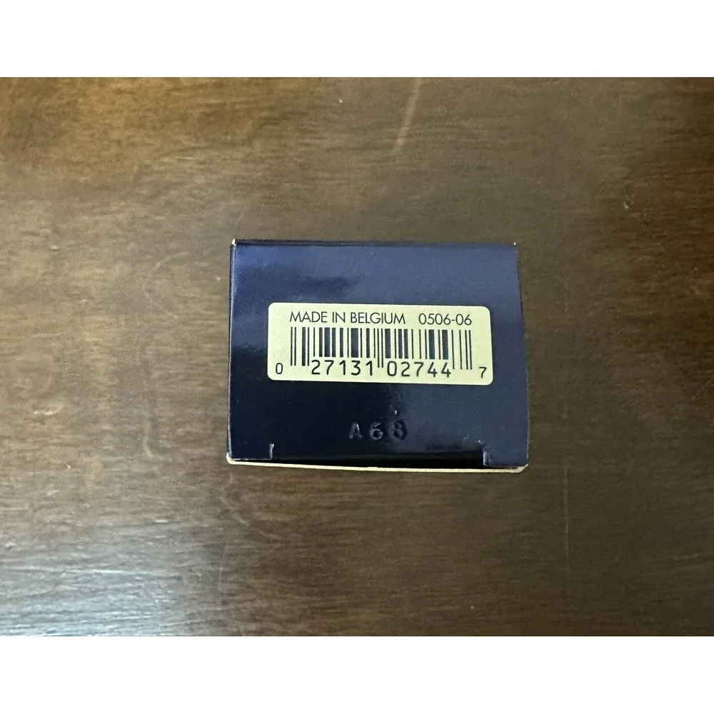 Estee Lauder Lucidity Light-Diffusing Makeup 2N1 IVORY BEIGE 06